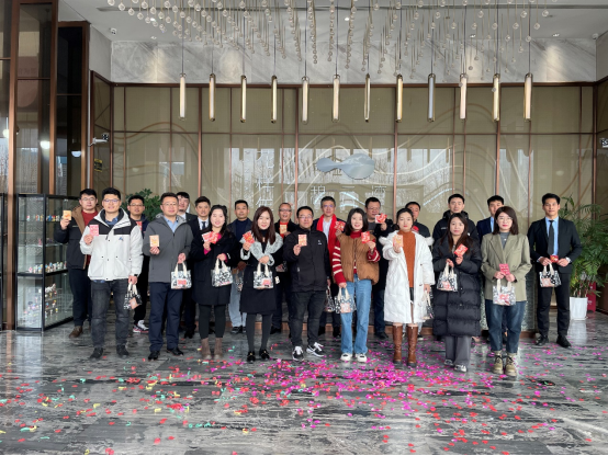 花樣年2024開工大吉|路長須定,貓在則靈(1)323.png